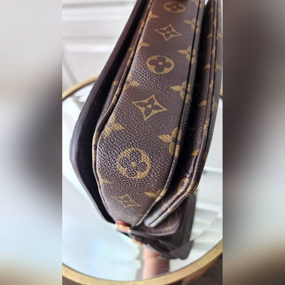 NEW Authentic Louis Vuitton Pochette Metis Mongram - Picture 7 of 16